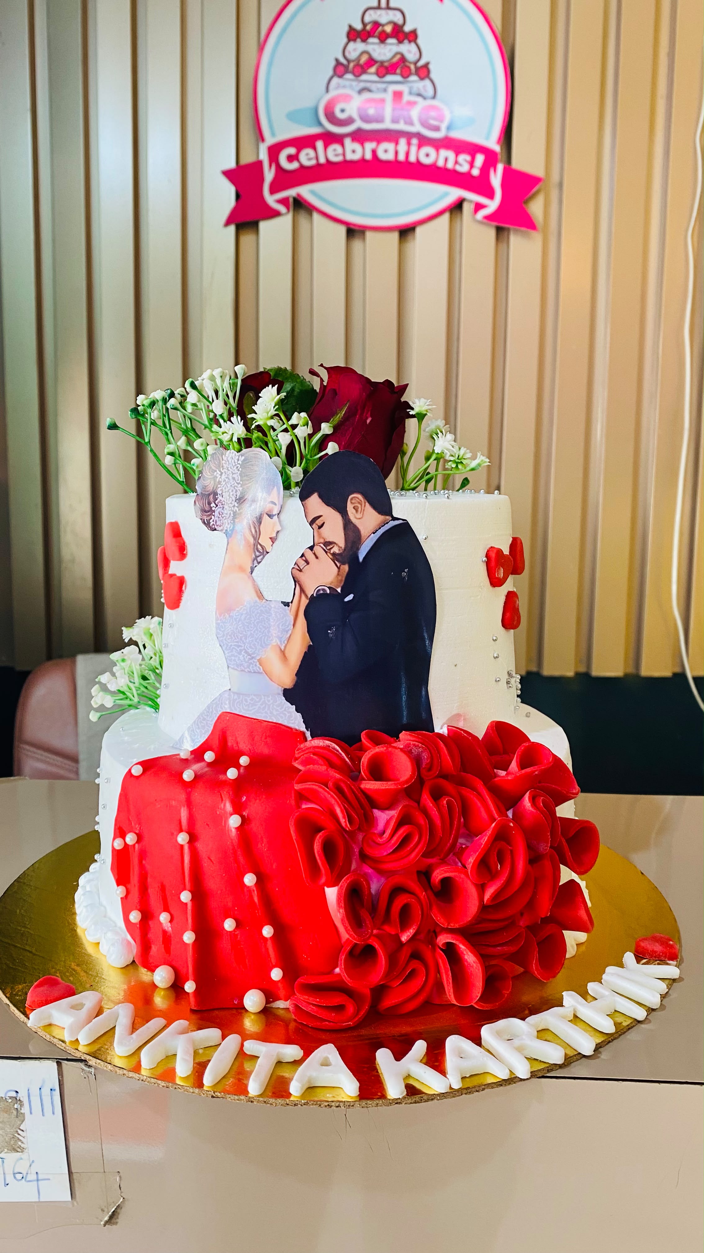 Designer wedding cake Kalaburagi